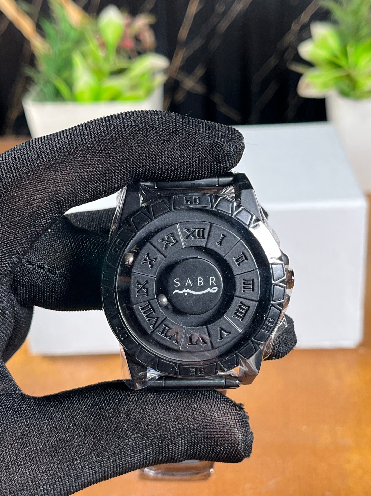 Sabr Aura Magnetic Ball Timepiece – Completely Matte Black